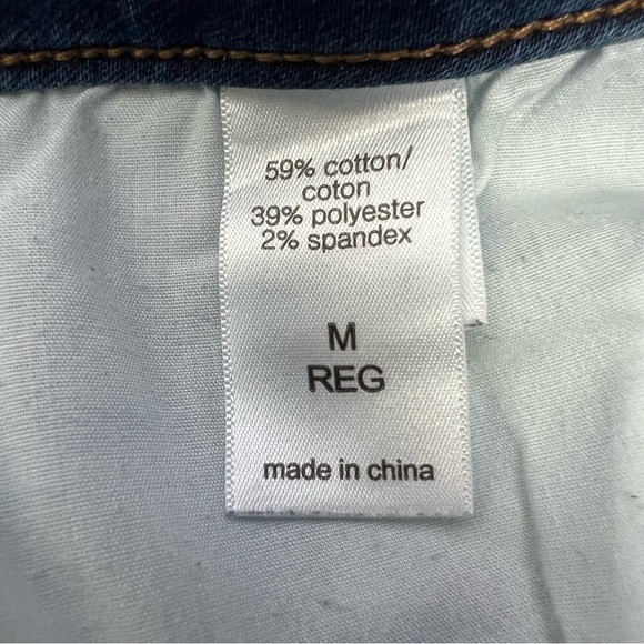 MAURICES Women’s Blue Jeans Sz Medium (9/11) Distressed Mid-Rise Medium Wash - Picture 6 of 12